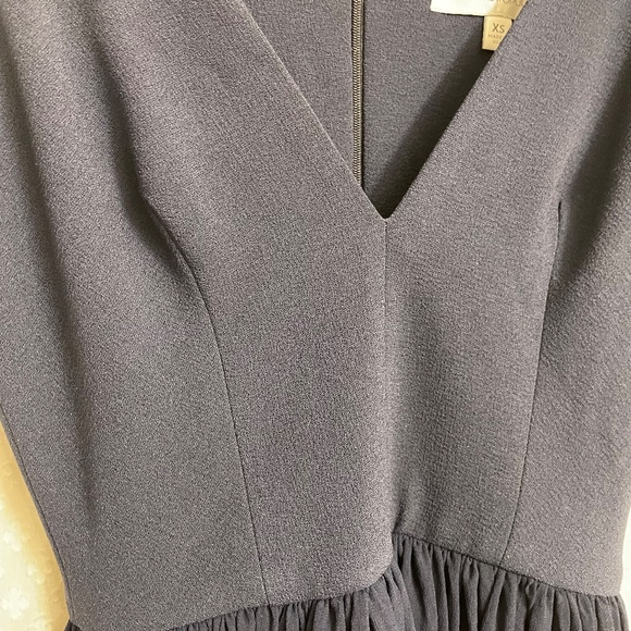 MOVING SALE-Dress the population Alicia Mixed Media Midi Dress- Navy XSmall - Picture 6 of 8